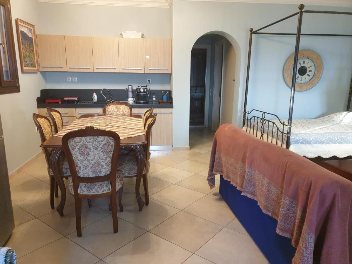 Apartment In Anakasia Overlooking Volos Ngoại thất bức ảnh